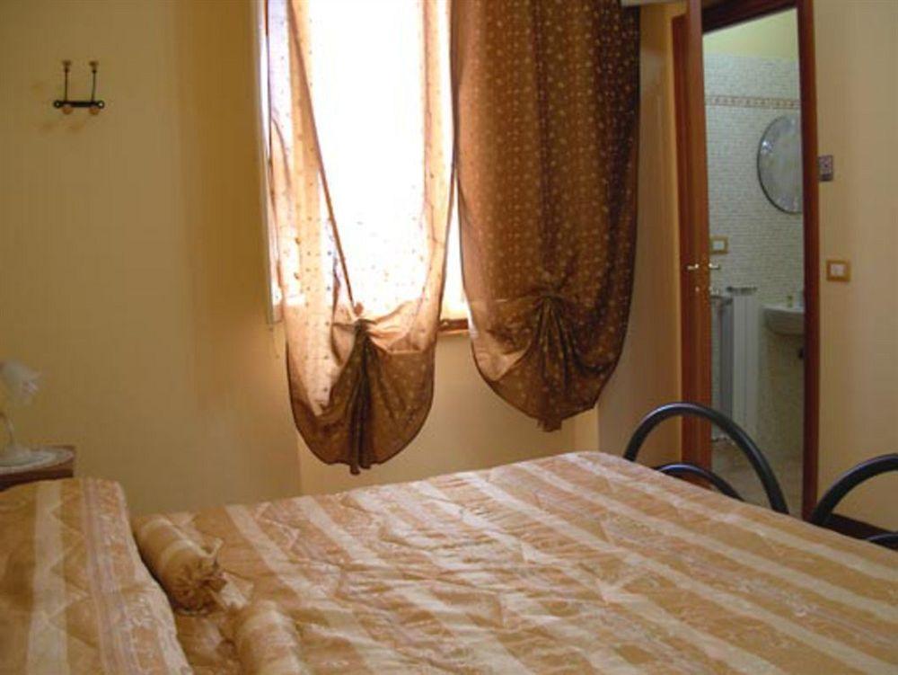 Soggiorno Karaba Florence Ngoại thất bức ảnh